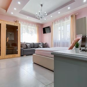 Klemi, Rooms In Old Town Dolomia Best Home Check In Automatico